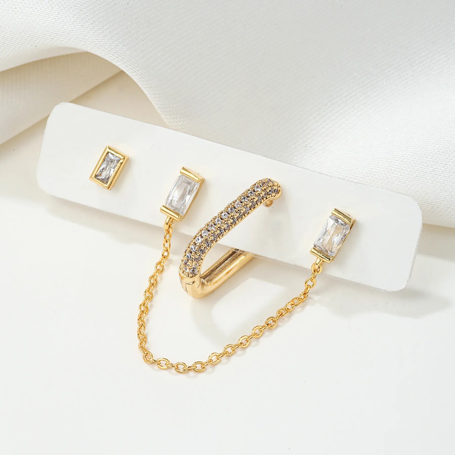 Linked Luxe Piercing Set (Not in Pair)